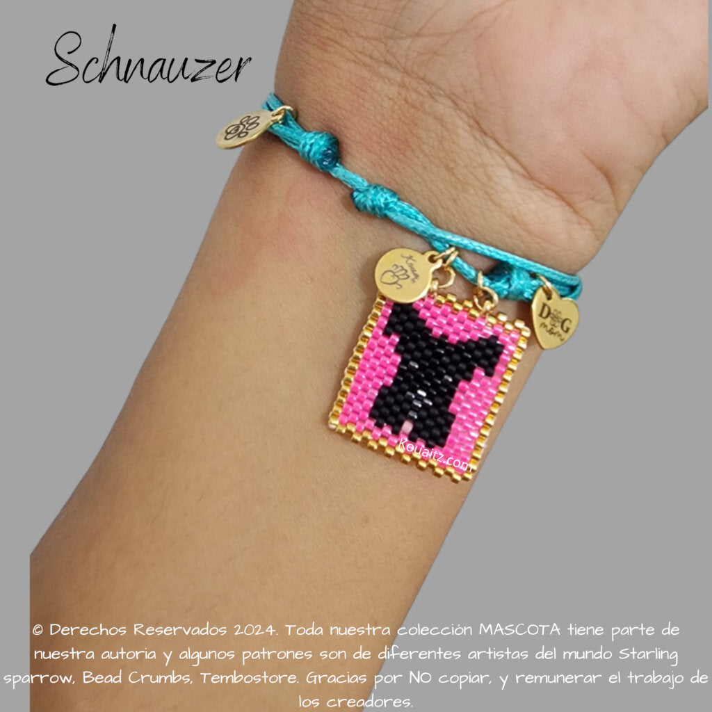 Pulsera artesanal de miyuki hecha en México con imagen de perro Schnauzer