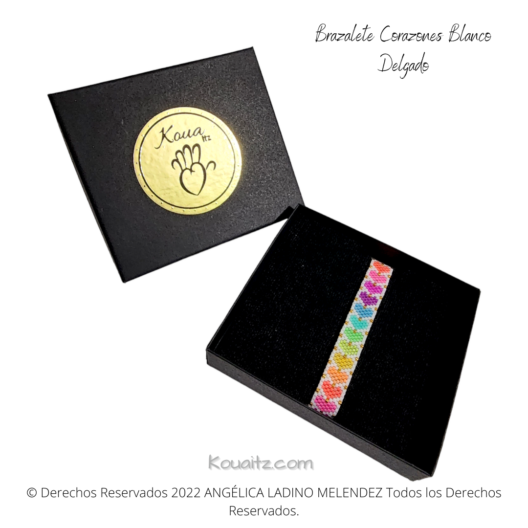 Brazalete Corazones Colores Miyuki Delgado