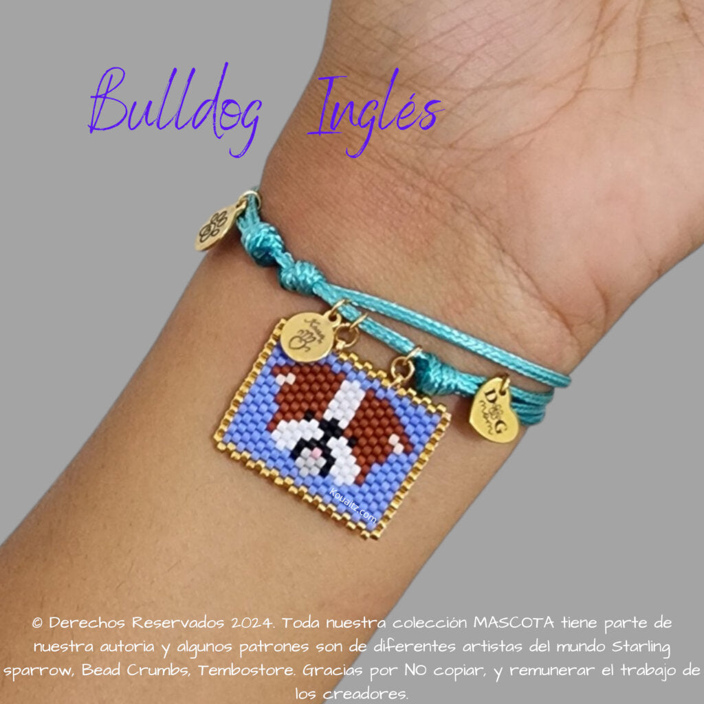 Pulsera artesanal de miyuki hecha en México con imagen de perro Bulldog ingles 