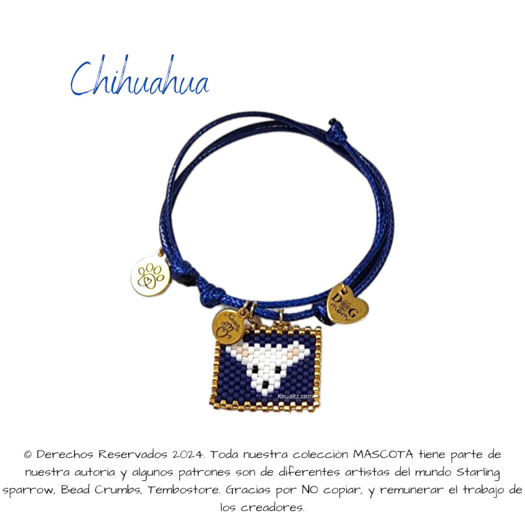 Pulsera artesanal de miyuki hecha en México con imagen de perro chihuahua