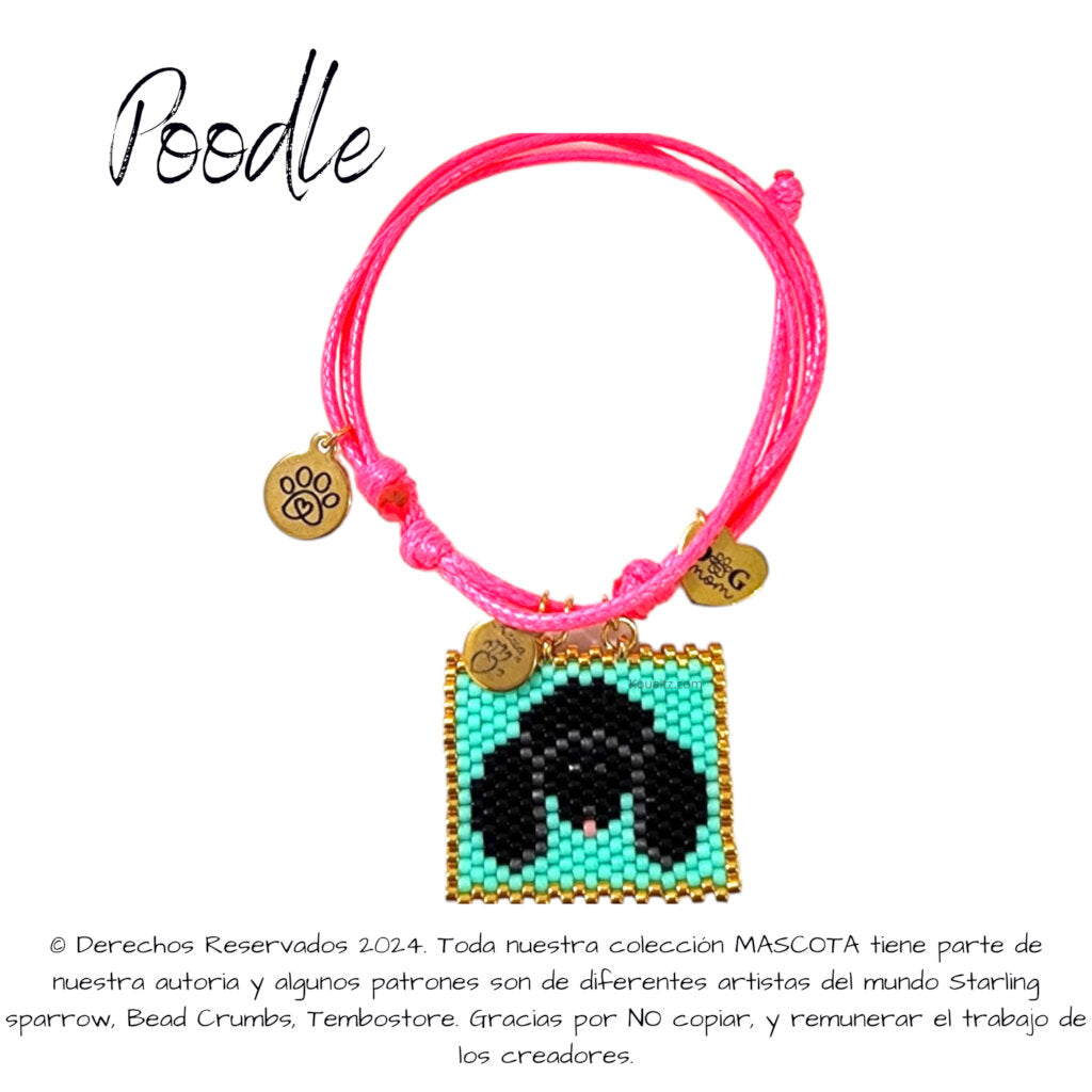 Pulsera artesanal de miyuki hecha en México con imagen de perro poodle 