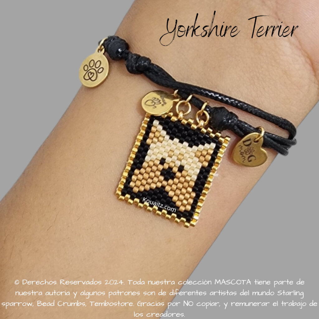 Pulsera artesanal de miyuki hecha en México con imagen de perro Yorkshire Terrier 